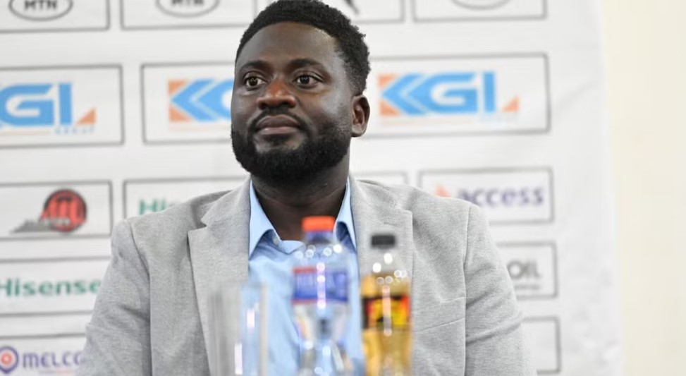 Assist Coach Desmond Ofei