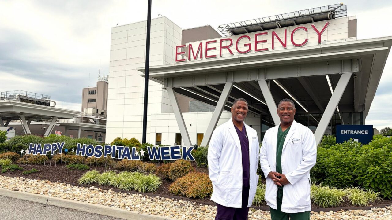 Twins Doctors