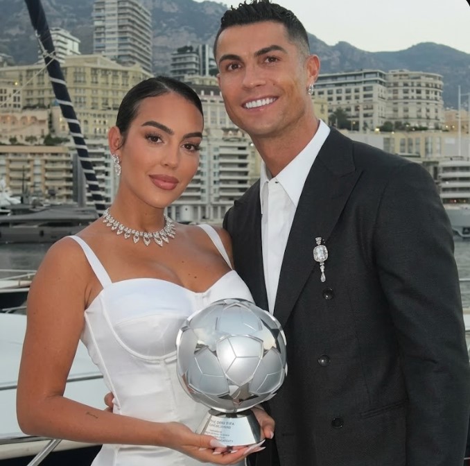 Cristiano Ronaldo and Georgina Rodríguez Marry
