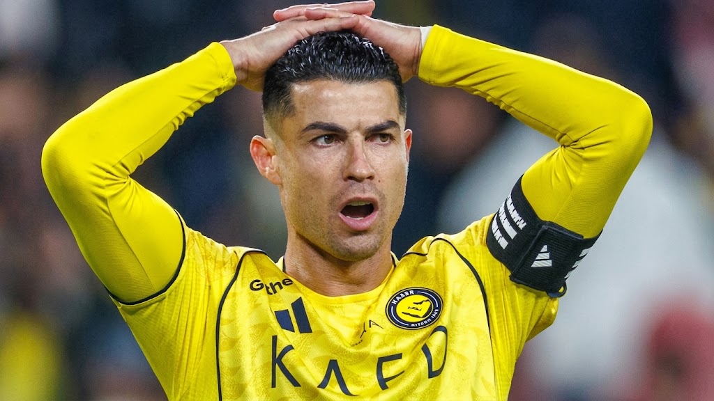 Cristiano-Ronaldo-at-Halftime.jpg