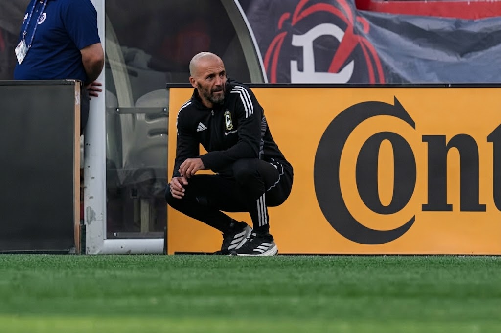 MLS coach sacked after sexist remark to female referee