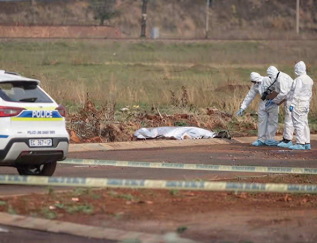 body of an unidentified woman, estimated to be around 30