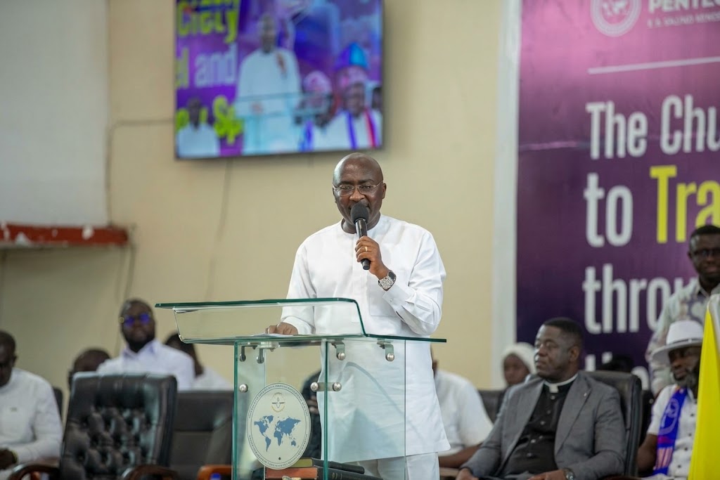 Bawumia Uses Viral Phrase to Challenge NDC Over Alleged Broken Promises