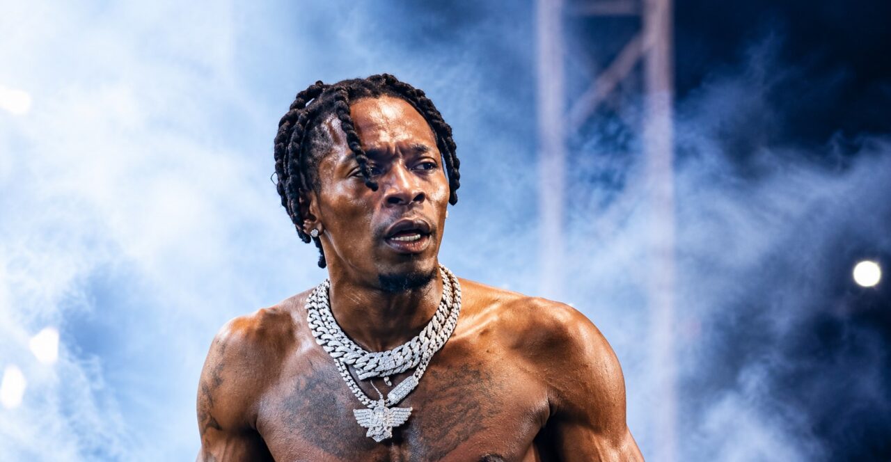 Shatta Wale threatens to slap his DJ