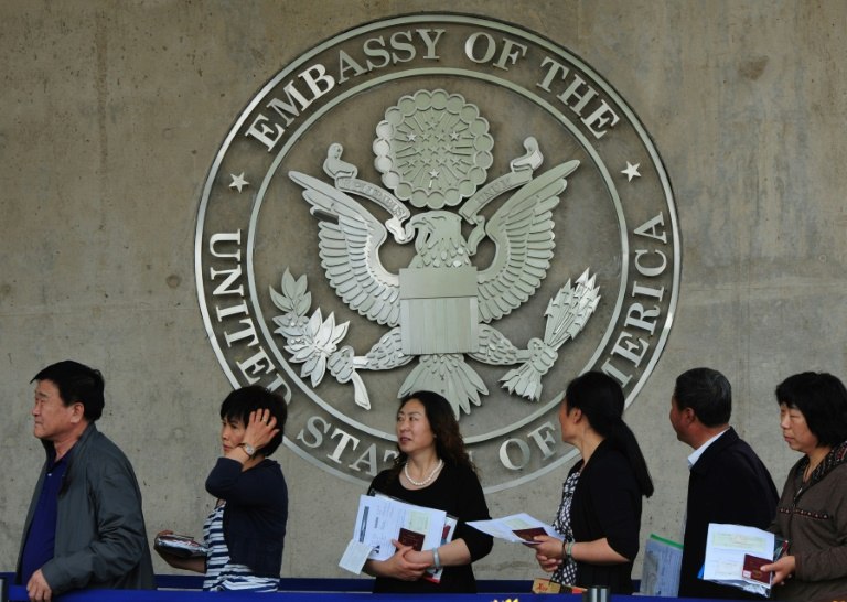 U.S. Suspends Visa-Free Travel for Chinese Visitors